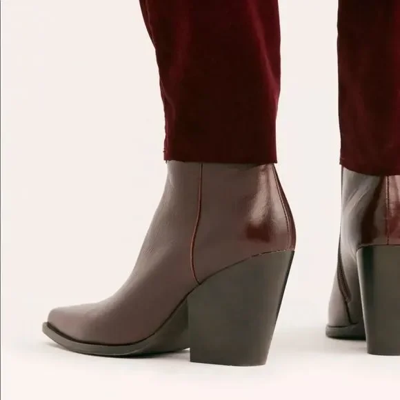 NEW Jeffrey Campbell Flynn Burgundy Boots Size 6 - Picture 2 of 15